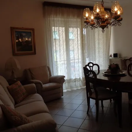 La Casa Di Betty * סרניקו